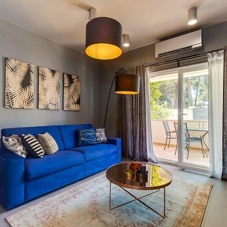 Magnolia - Modern Apartment Near City Center And Sea Πόρετς Εξωτερικό φωτογραφία