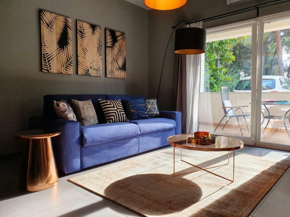 Magnolia - Modern Apartment Near City Center And Sea Πόρετς Εξωτερικό φωτογραφία