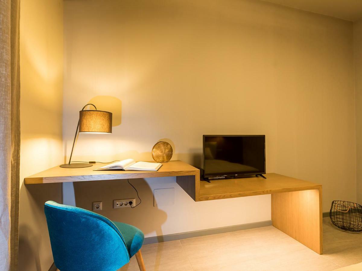 Magnolia - Modern Apartment Near City Center And Sea Πόρετς Εξωτερικό φωτογραφία